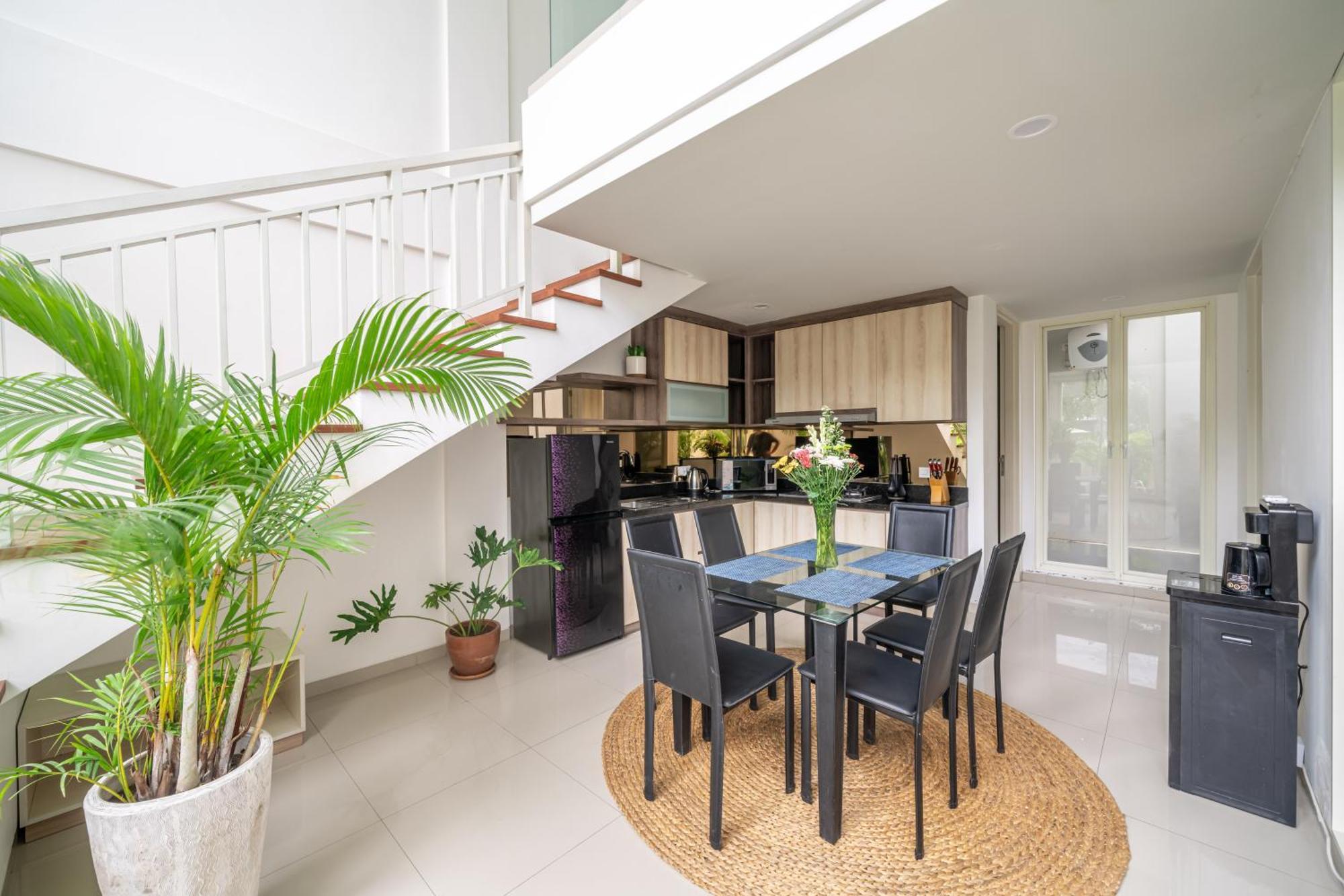 2 Bedroom Loft In Villa *